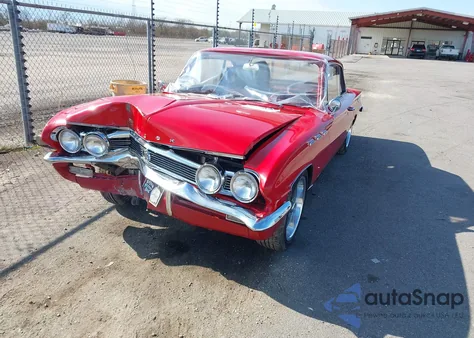 1962 Buick Skylark z USA, uszkodzony, nr VIN 314515934